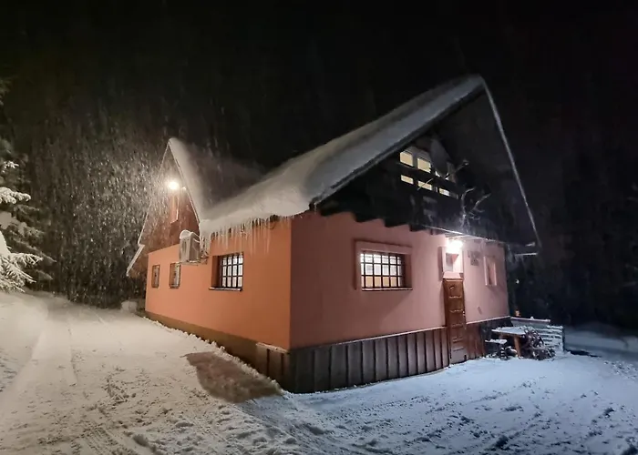 Ilonka Oravice Alpesi faház *